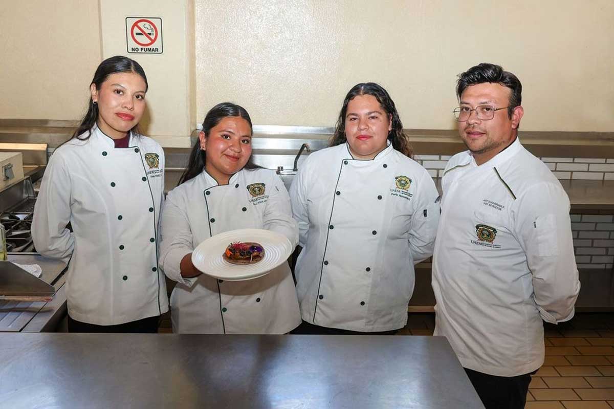 Alumnas de la UAEMéx obtienen segundo lugar en el Concurso del Taco 2026