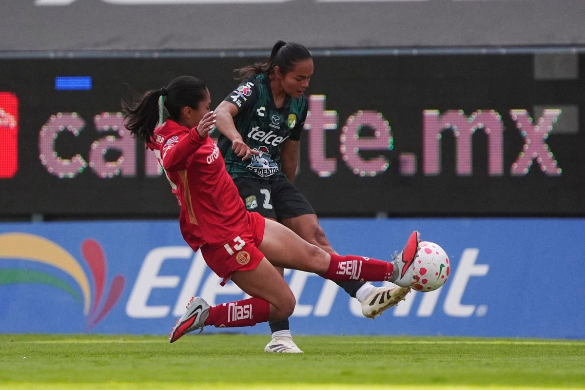 Diablas Rojas empata ante León Femenil 3-3.