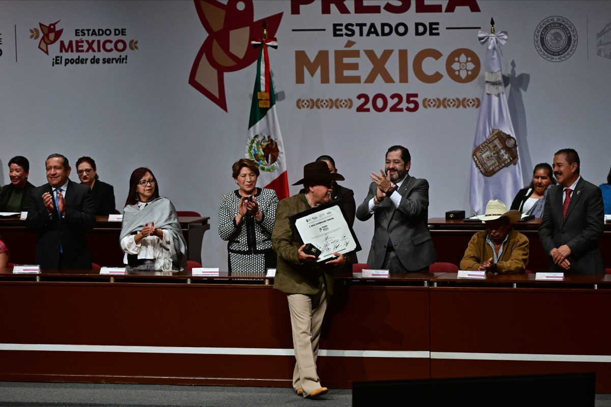 Gobernadora Delfina Gómez entrega la Presea Estado de México 2025 en ...