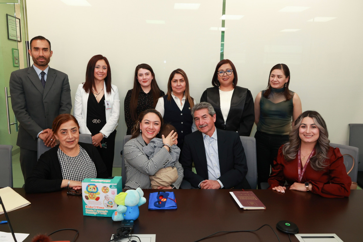 Gracias a la adopción, un sueño encontró hogar en el Poder Judicial del Estado de México