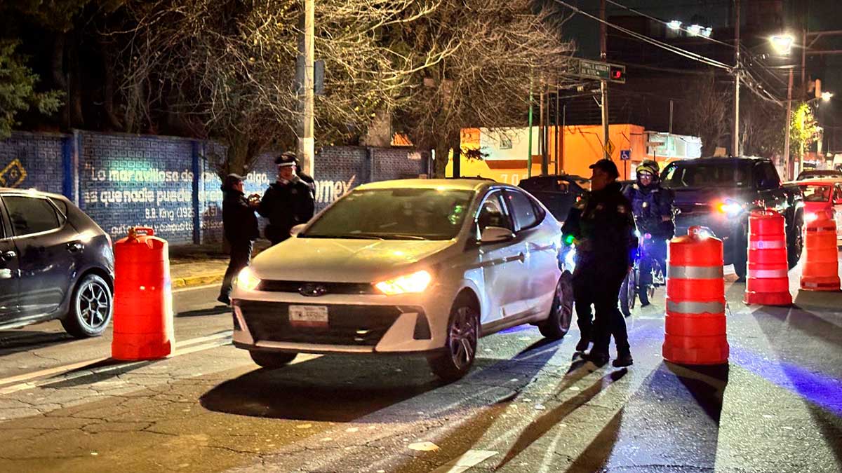 Toluca intensifica operativos viales para garantizar la seguridad de los ciudadanos y fomentar una buena cultura vial.