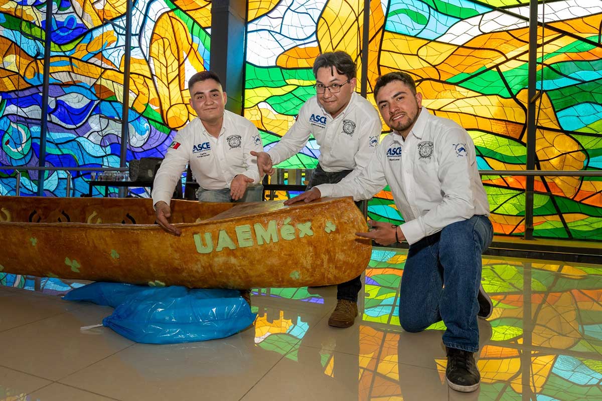 UAEMéx competirá en Texas con canoa de concreto inspirada en la lucha libre mexicana