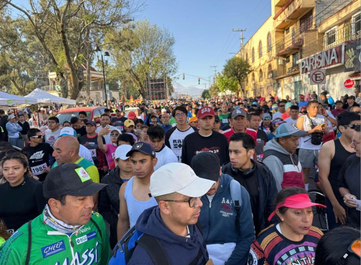 Zinacantepec celebra con éxito la Tercera Carrera del Taco 5K