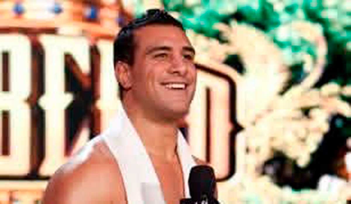 Luchador Alberto del Río "El Patrón".