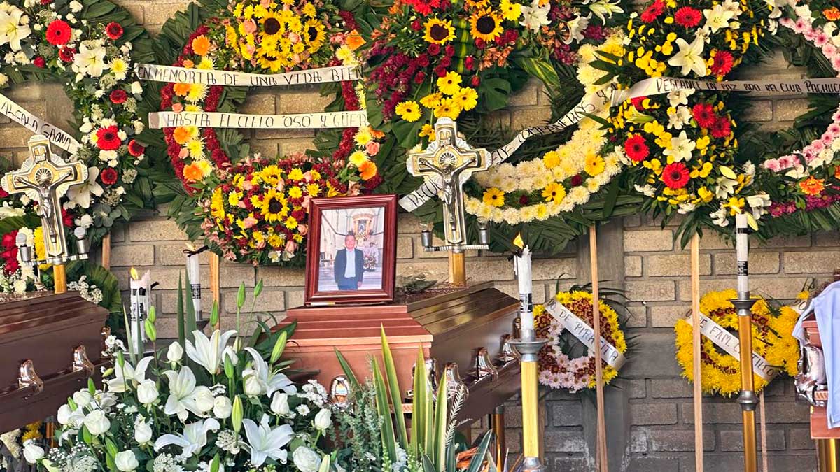 Despiden en Xonacatlán a víctimas de volcadura en Acapulco