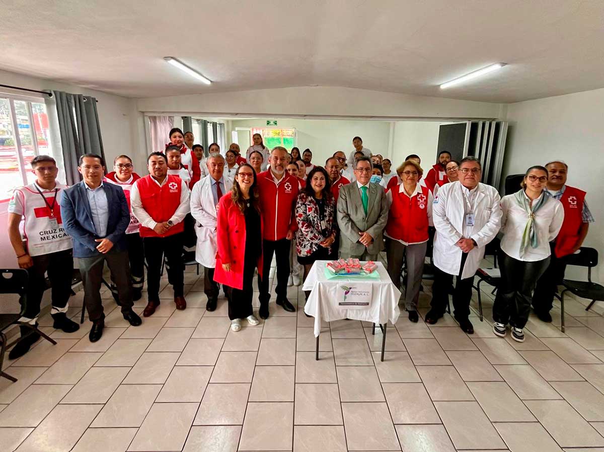 ISSEMYM dona termómetros a Cruz Roja Toluca.