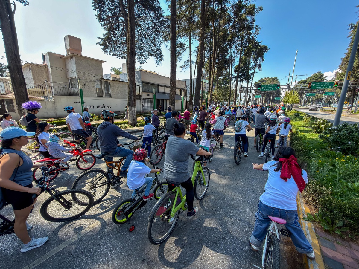 Celebración del Día del niño y la niña en Toluca.