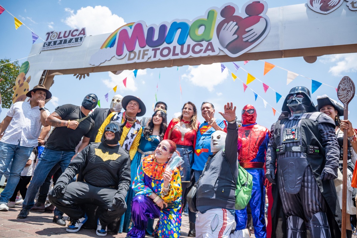 Celebración a los niños en Toluca.