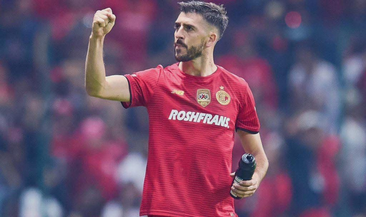 Paulinho en la Concachampions.