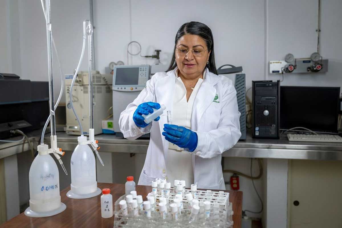 Experta de la UAEMéx advierte sobre aguas residuales en el Edomex.