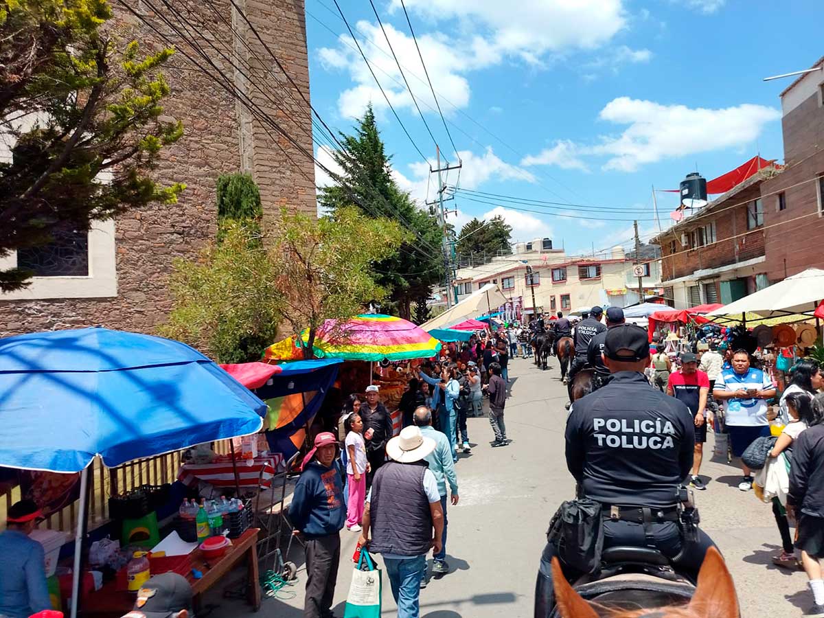 Opearativo de Semana Santa en Toluca.