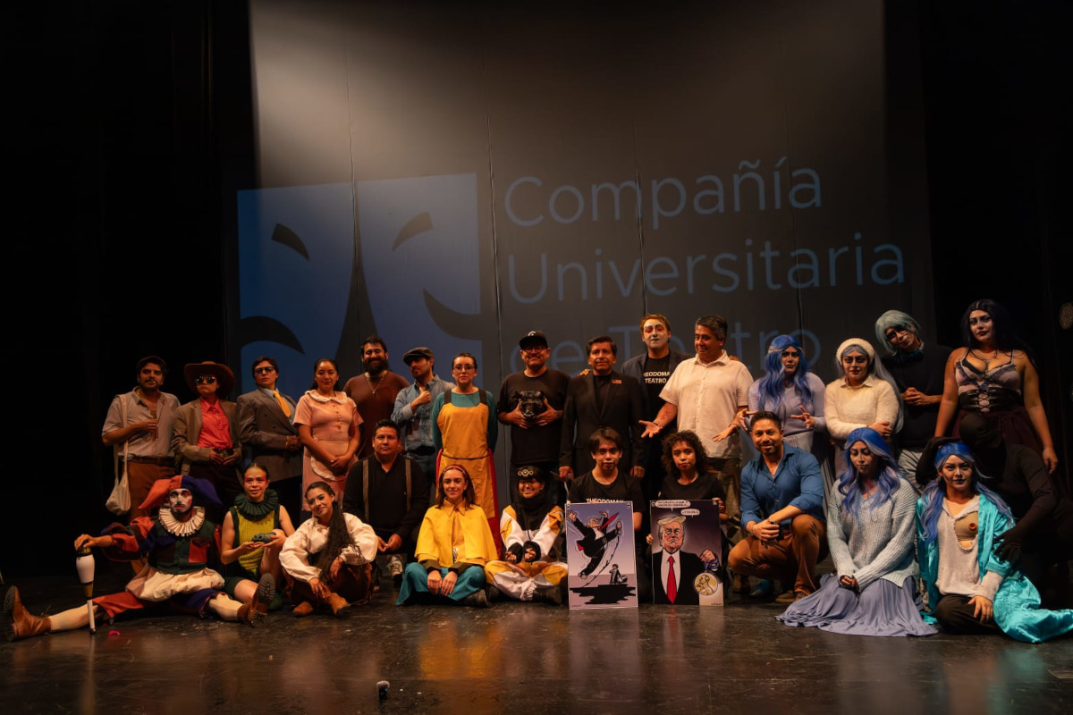 Compañia de teatro universitario.