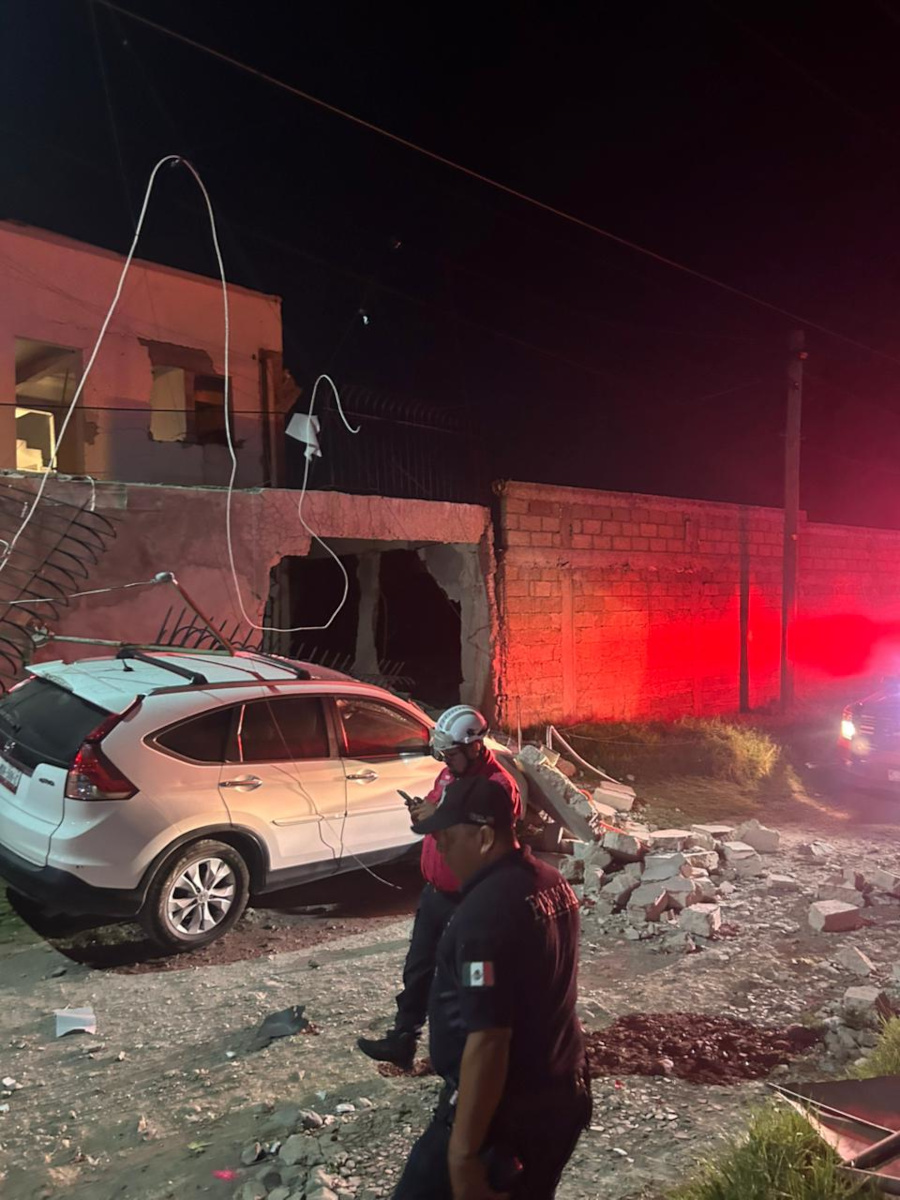 Explosión de vivienda en Toluca.