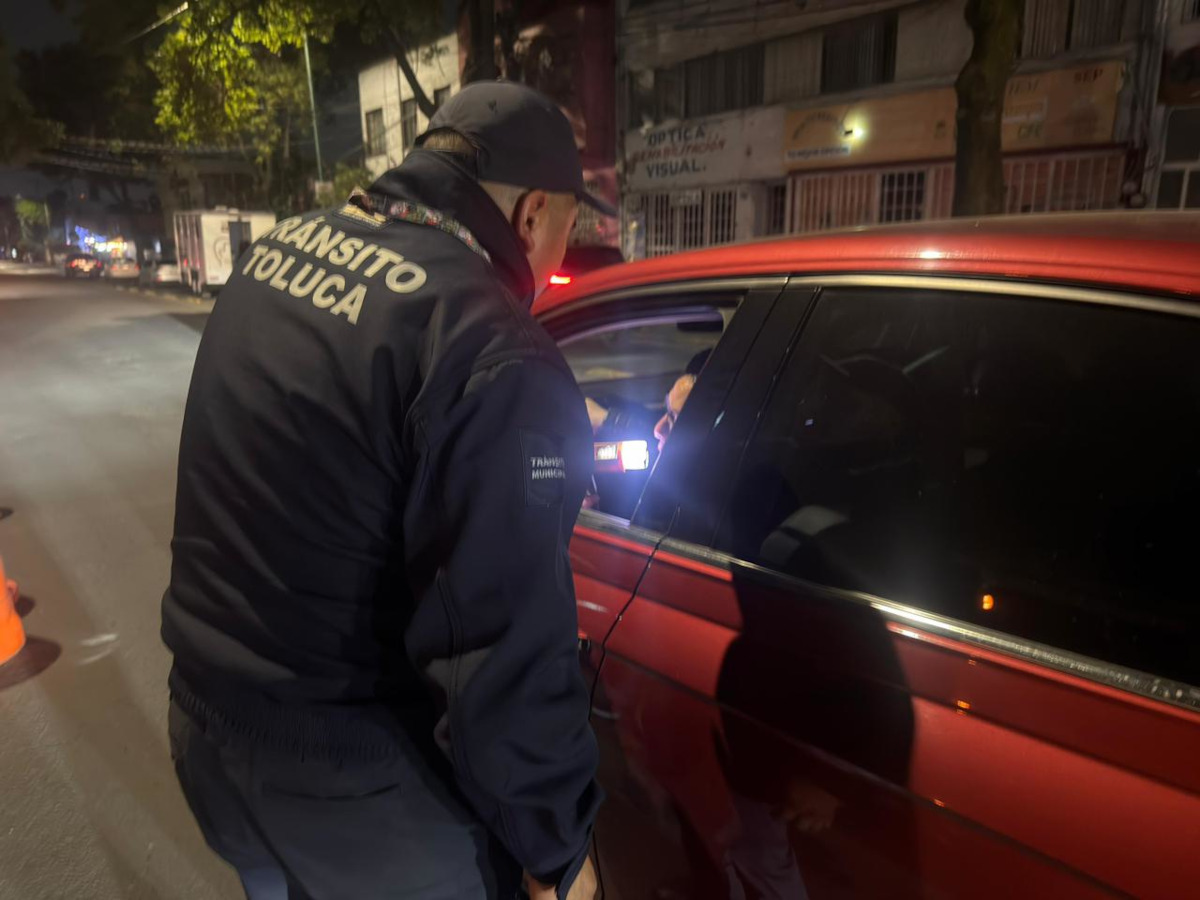 Operativo Conduce sin Alcohol en Toluca.