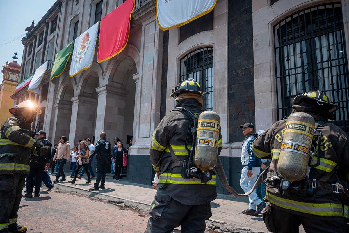Toluca particpa en el Simulacro Nacional 2026.