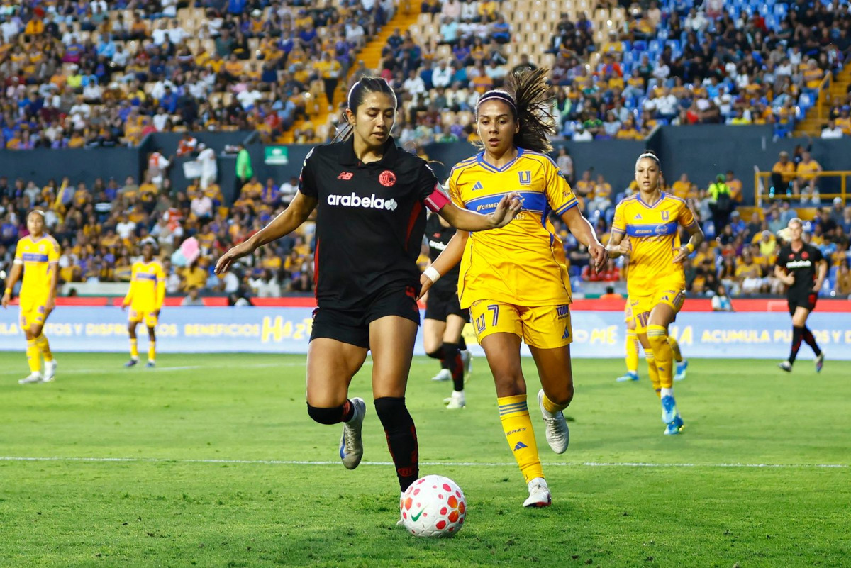 Toluca femenil avanza a semifinales.