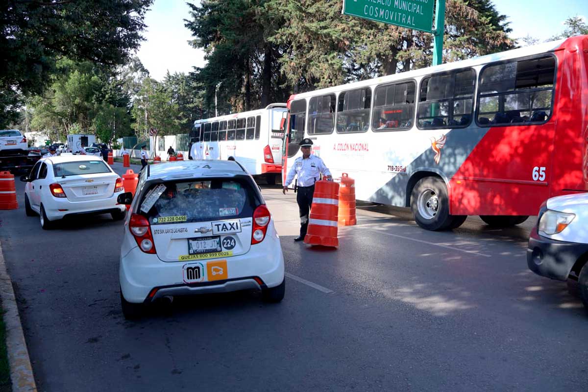 Operativo de seguridad en Toluca.