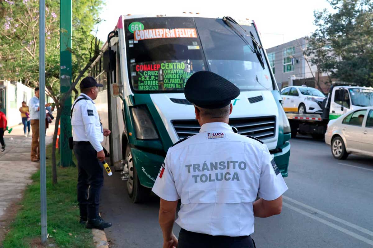 Operativo de seguridad en Toluca.