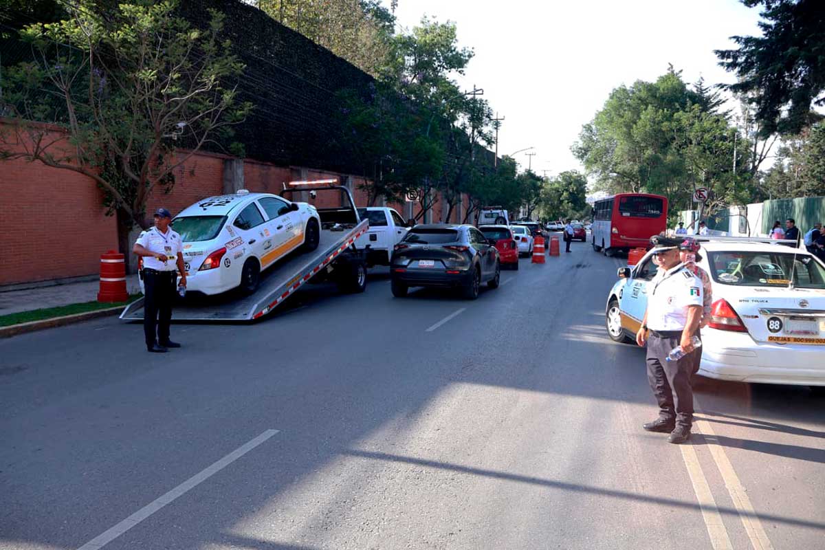 Operativo de seguridad en Toluca.