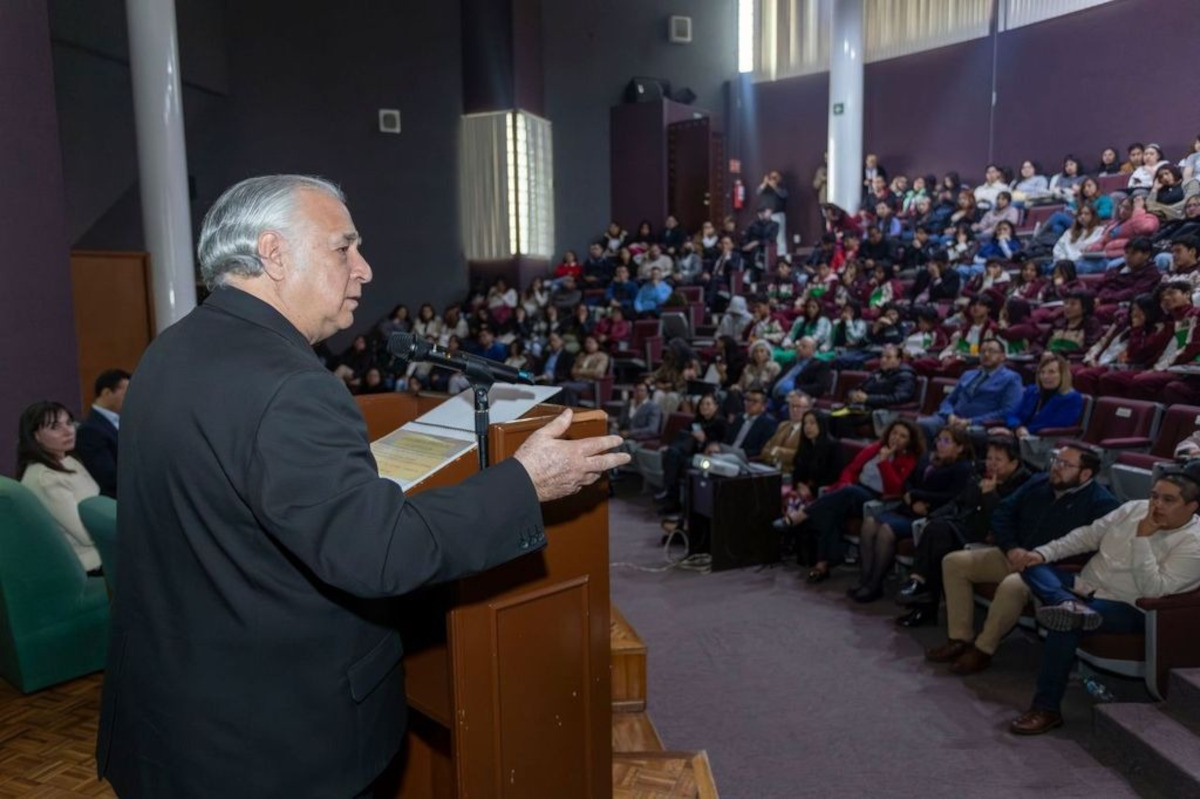 Turismo debe generar bienestar comunitario: Miguel Torruco en la UAEMéx