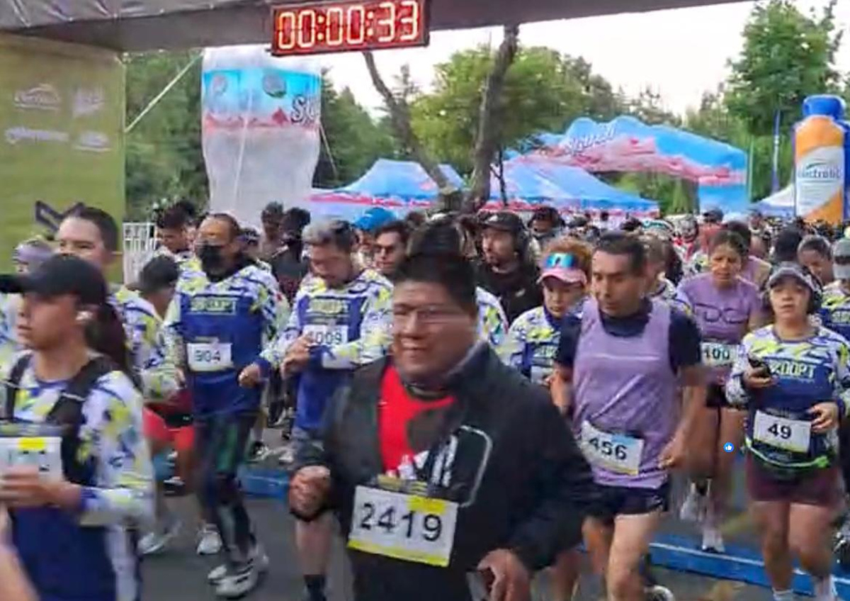 Carrera del Día del Padre celebra 10 años reuniendo a más de 2 mil 500 corredores en Toluca