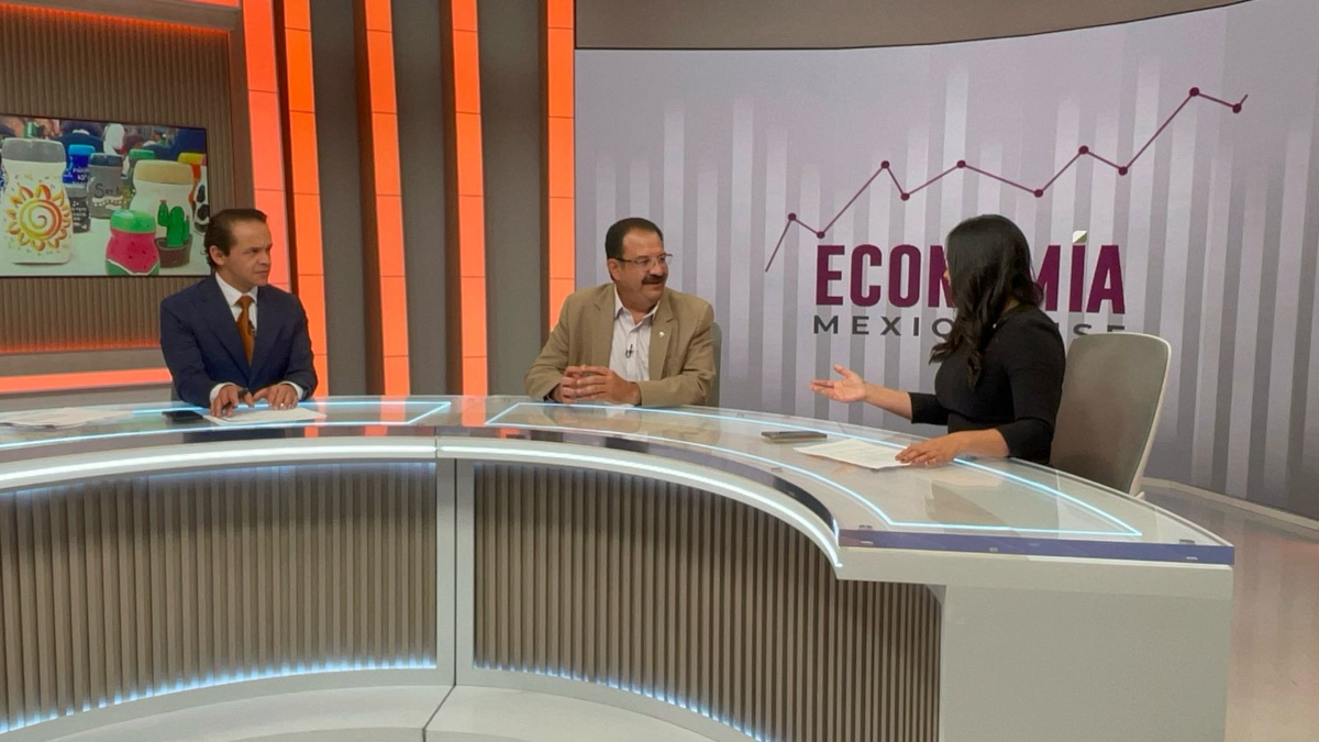 COPARMEX asesora y capacita negocios.