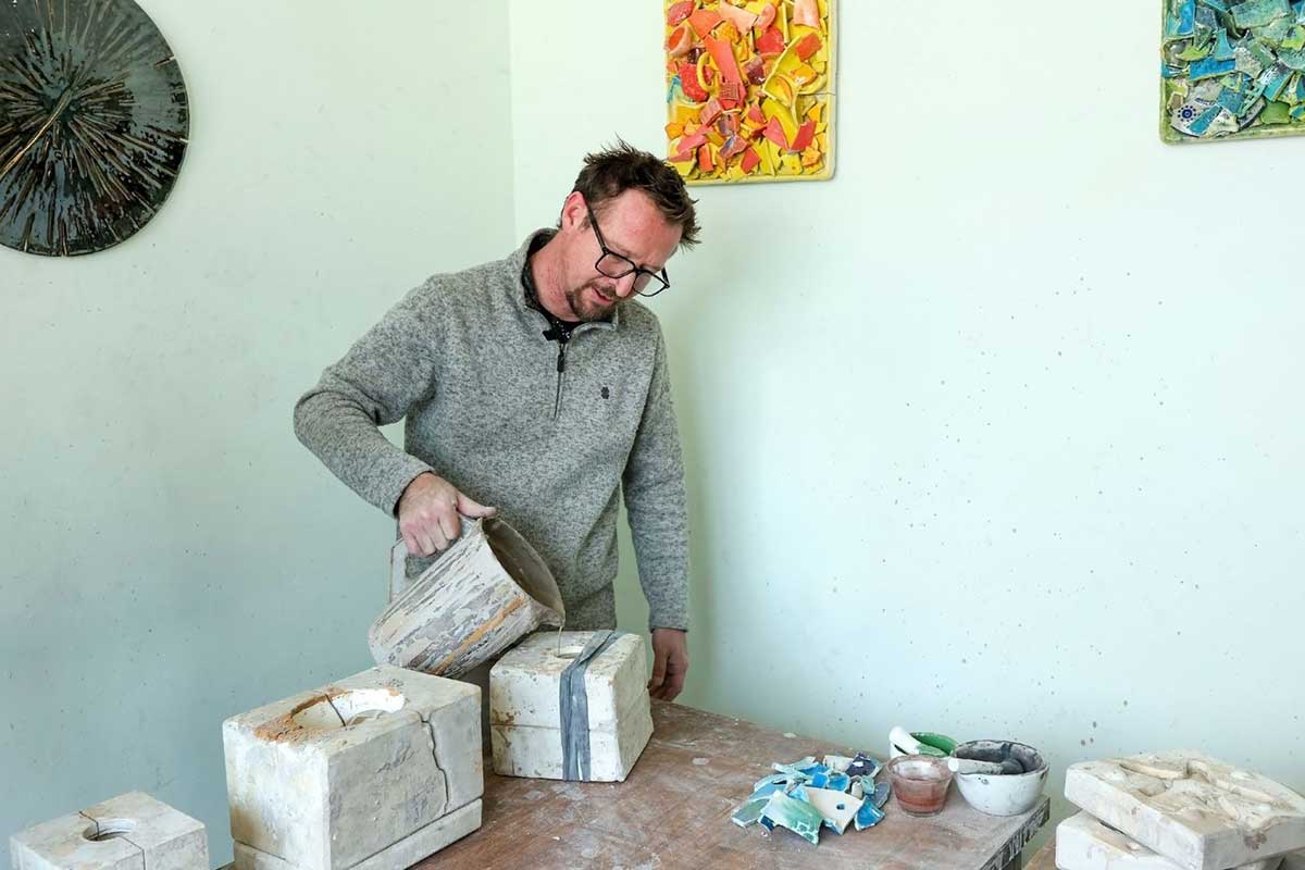 Iván Hernández egresado de la Facultad de Aerquitectura y Diseño de la UAEMéx.