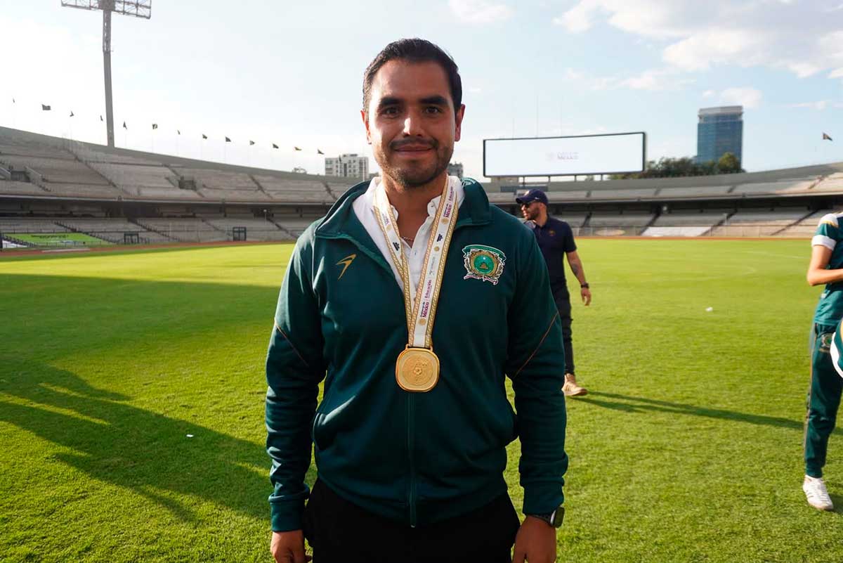 Jugadores de futbol en la UAEMéx.
