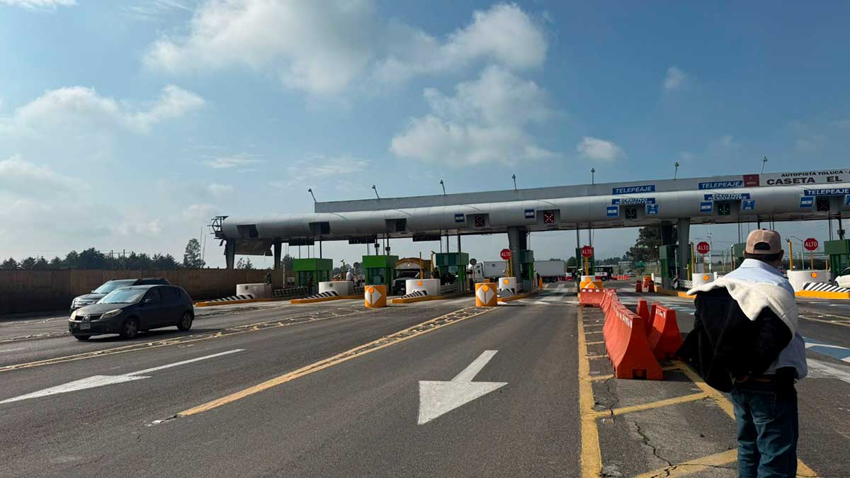 Protesta en la Toluca-Atlacomulco.
