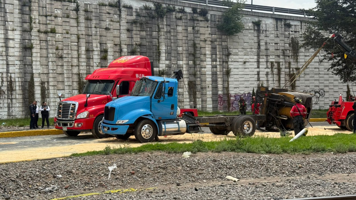 Accidente de pipa en toluca.