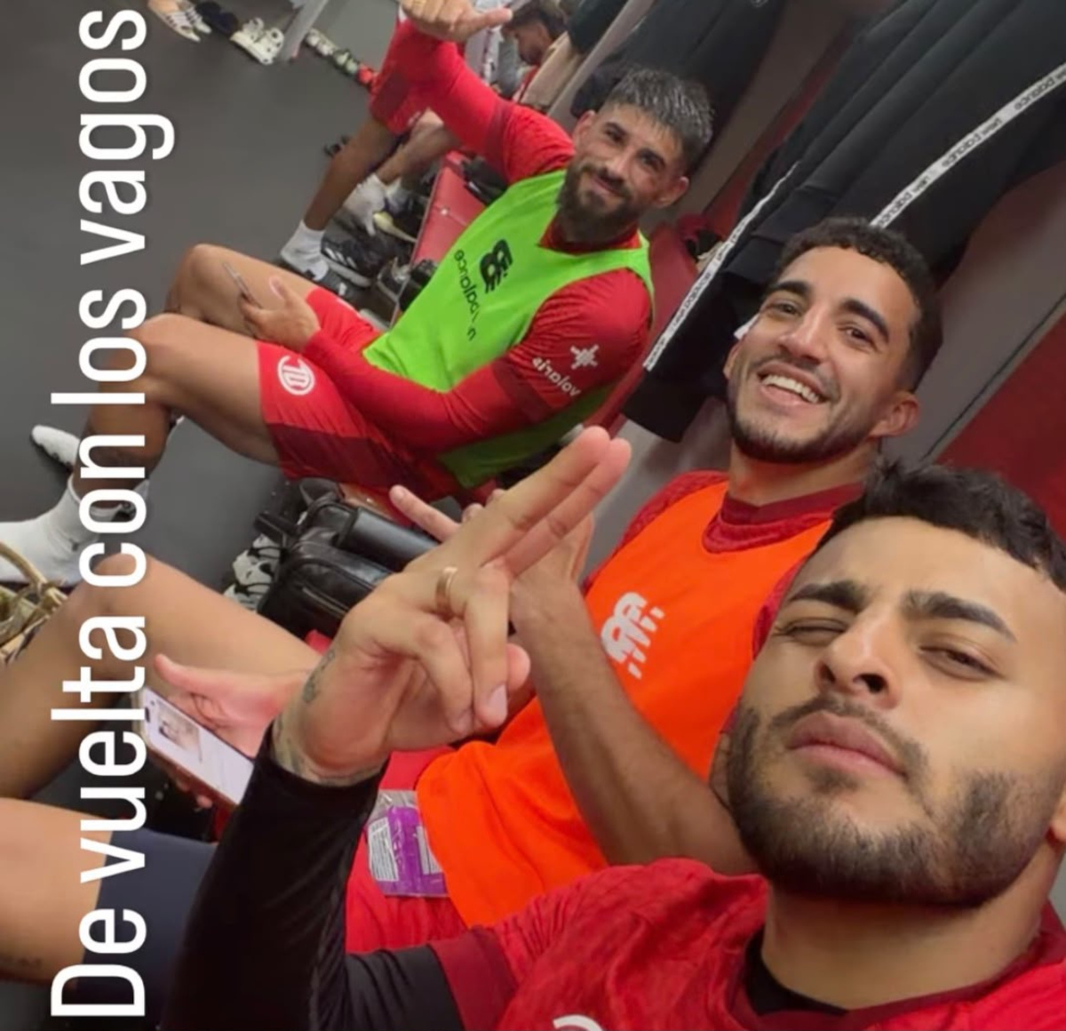 Jugadores del Toluca se reincorporan a su equipo despues de jugar en la copa mundial.