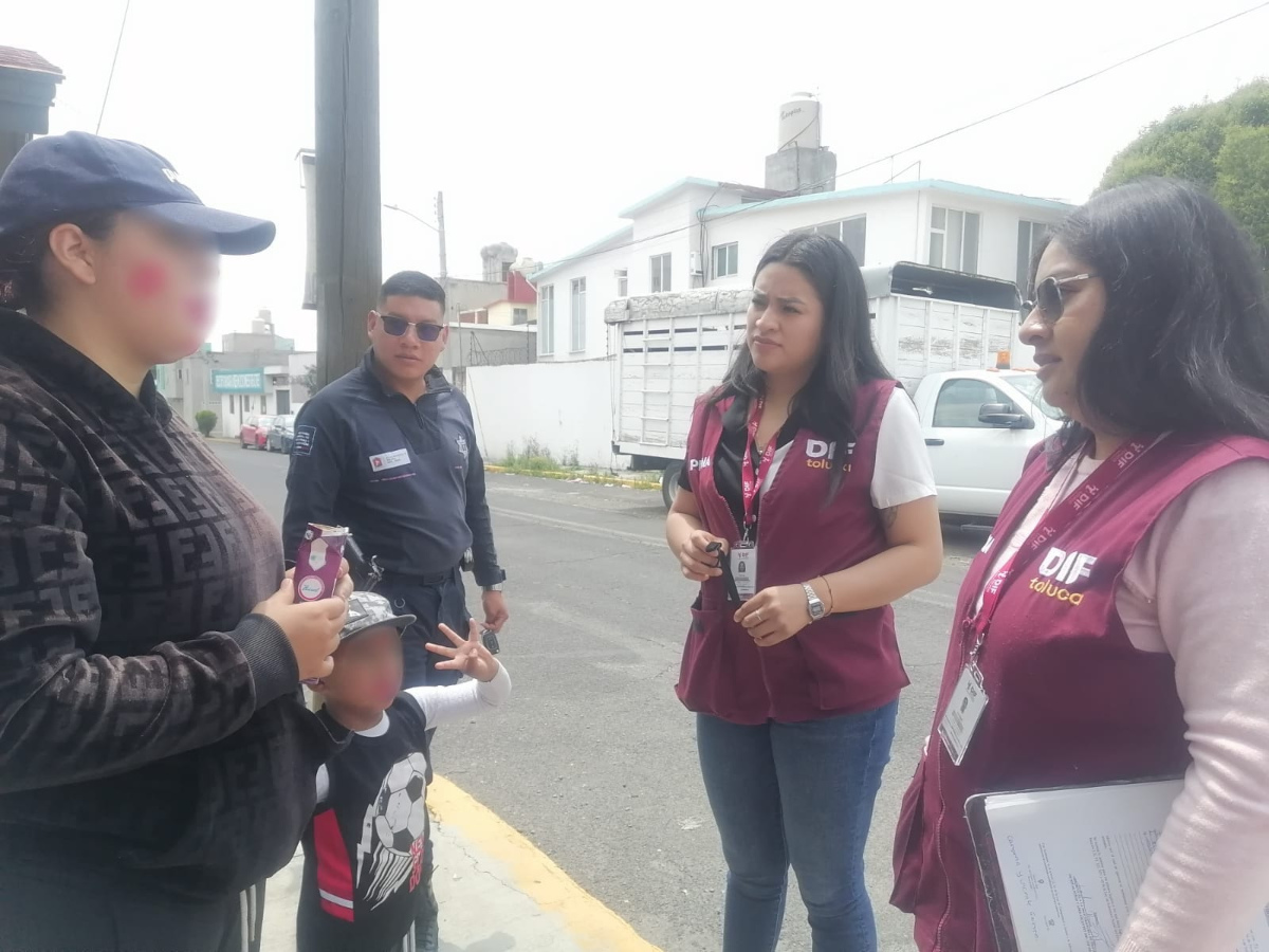 DIF Toluca realiza recorridos en el ciudad.