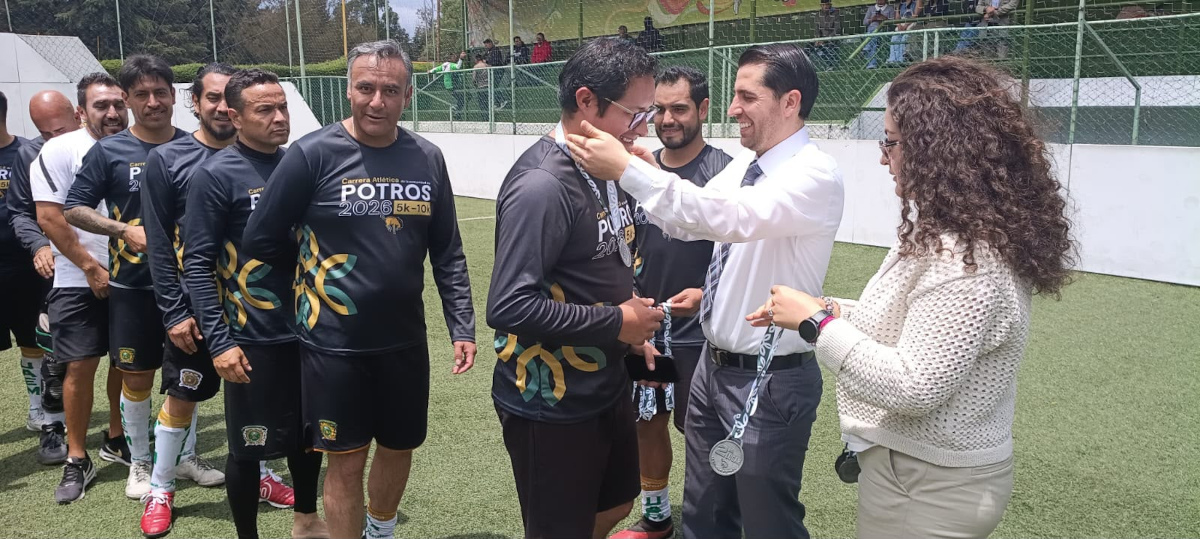 Facultad de Contaduría y Administración conquista el Mundialito Universitario de Futbol Rápido