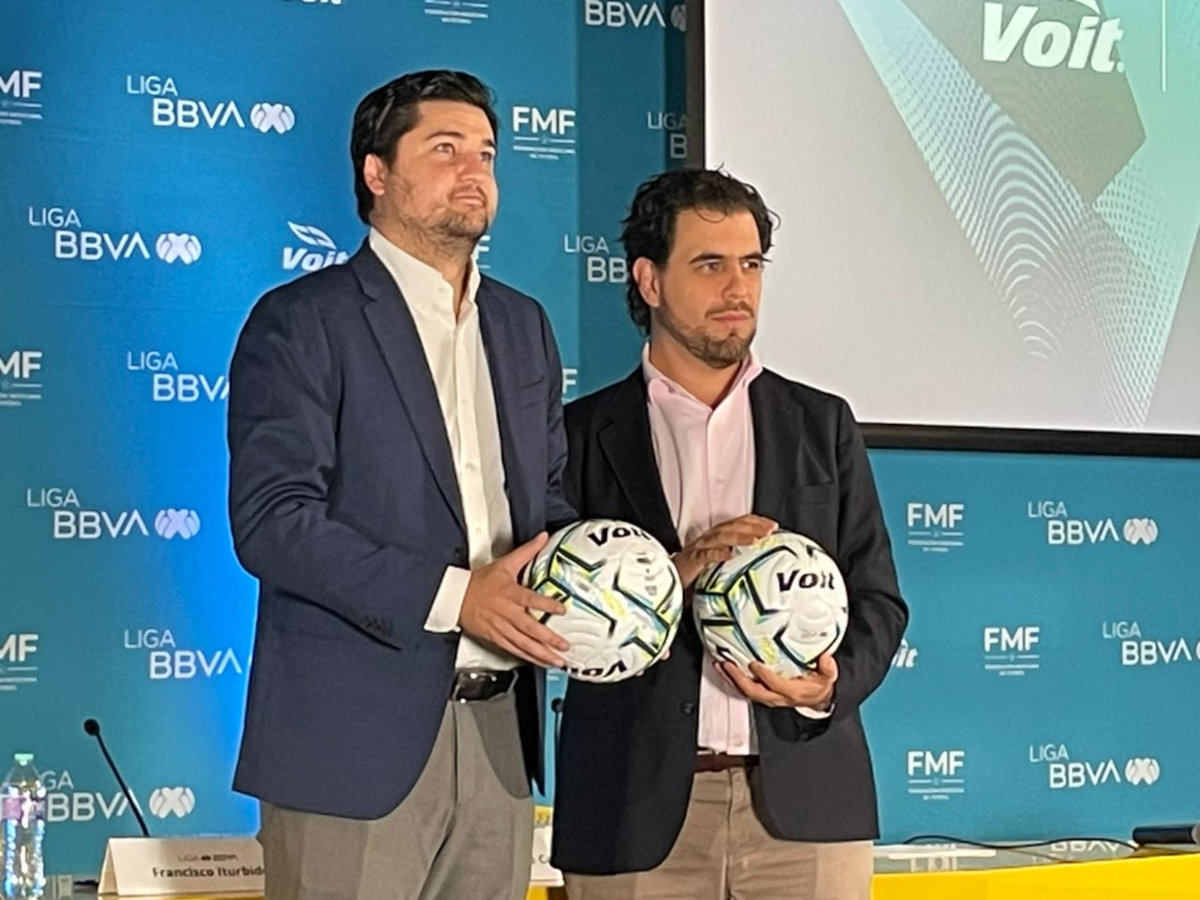 Liga MX presenta el balón oficial «Aereus» para el Apertura 2026
