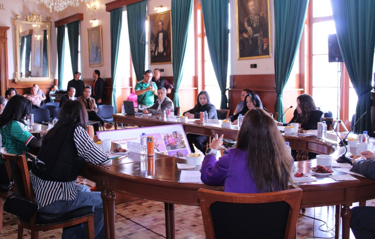 Más de 6 mil 700 mujeres reciben atención integral en Toluca; Ricardo Moreno fortalece acciones por la igualdad