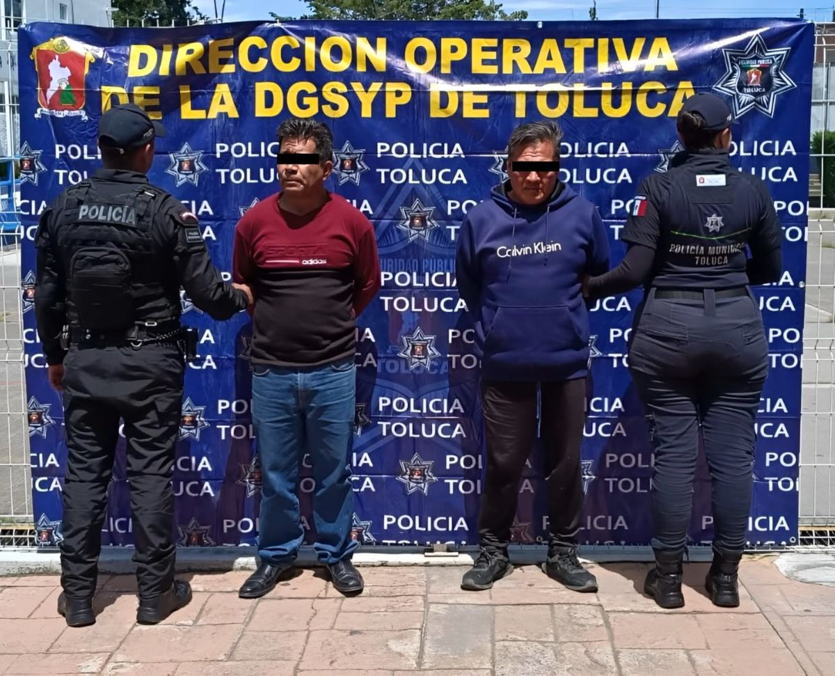 Patrullas inteligentes de Toluca recuperan cuatro vehículos robados y permiten la captura de cinco personas
