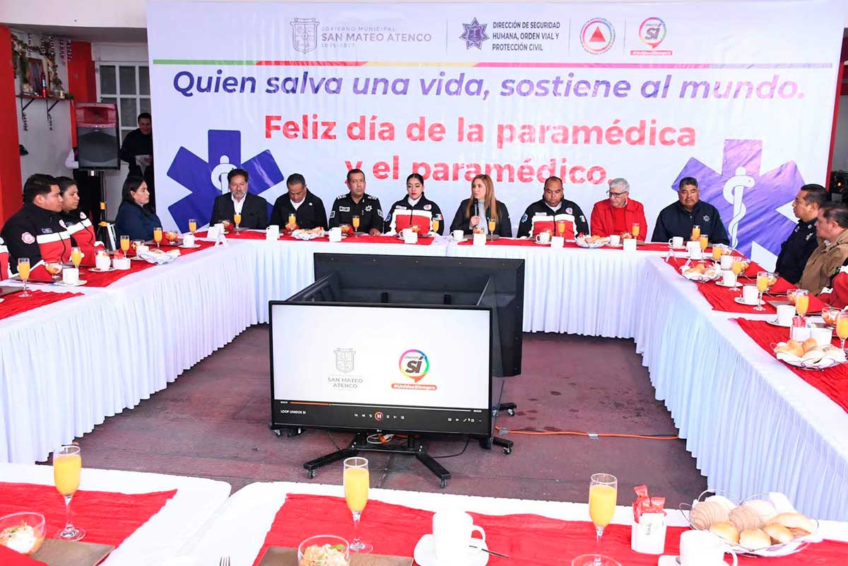 San Mateo Atenco reconoce la labor de paramédicas y paramédicos; fortalece su capacitación y equipamiento