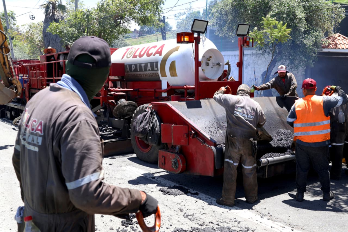 Toluca acelera la rehabilitación de calles con el programa de pavimentación más grande de su historia
