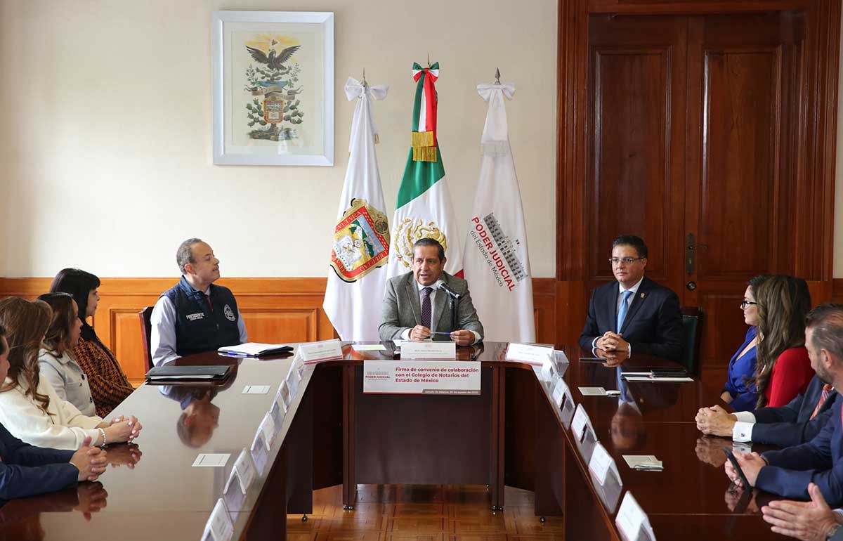 Firma de convenio del Poder Judicial con el Colegio de Notarios del Edoméx.