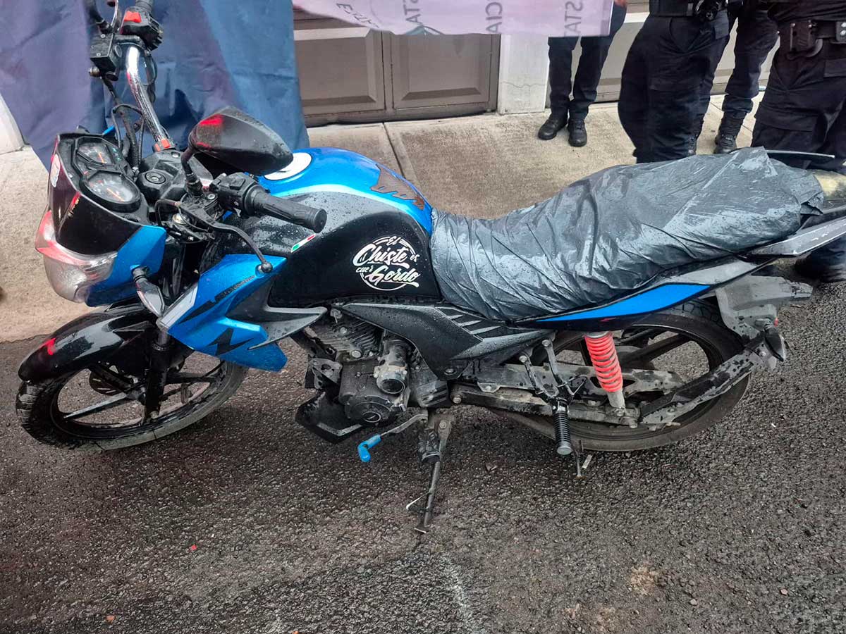 Policía de Toluca recupera tres vehículos robados.
