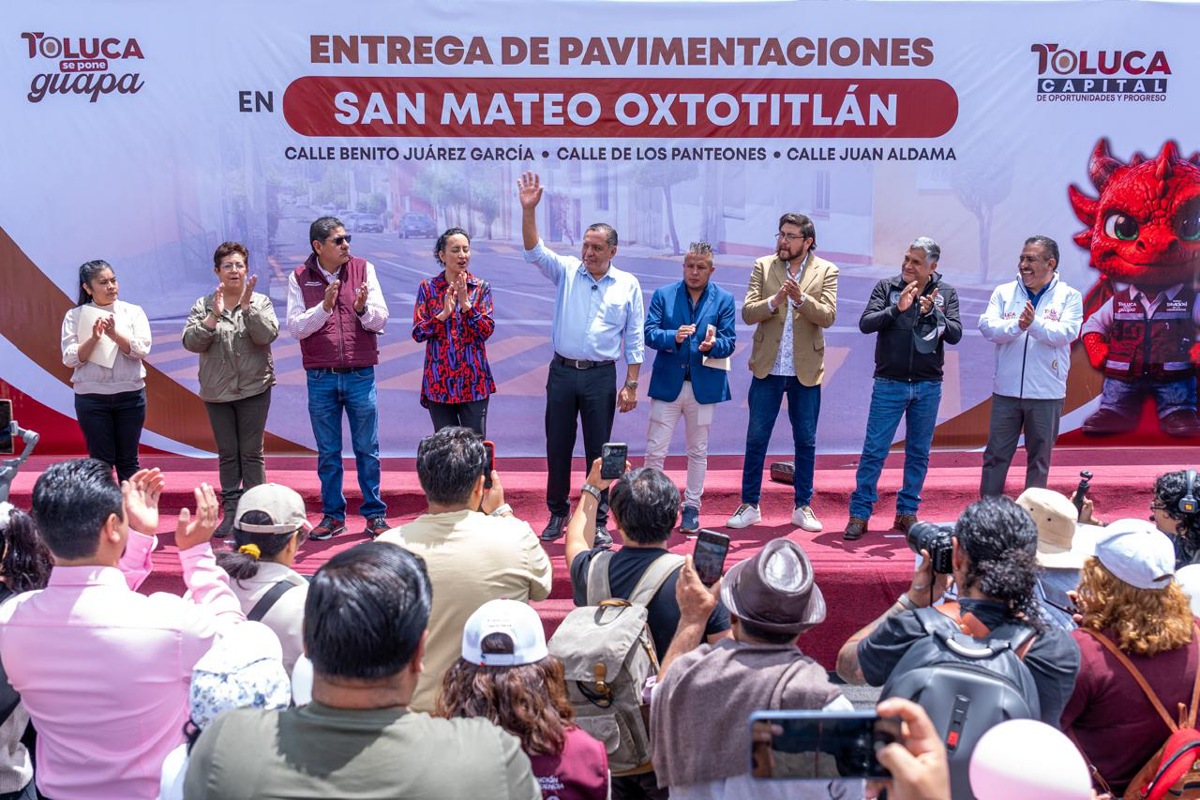 Toluca rescata vialidades olvidadas en San Mateo Oxtotitlán; entregan rehabilitación de tres calles