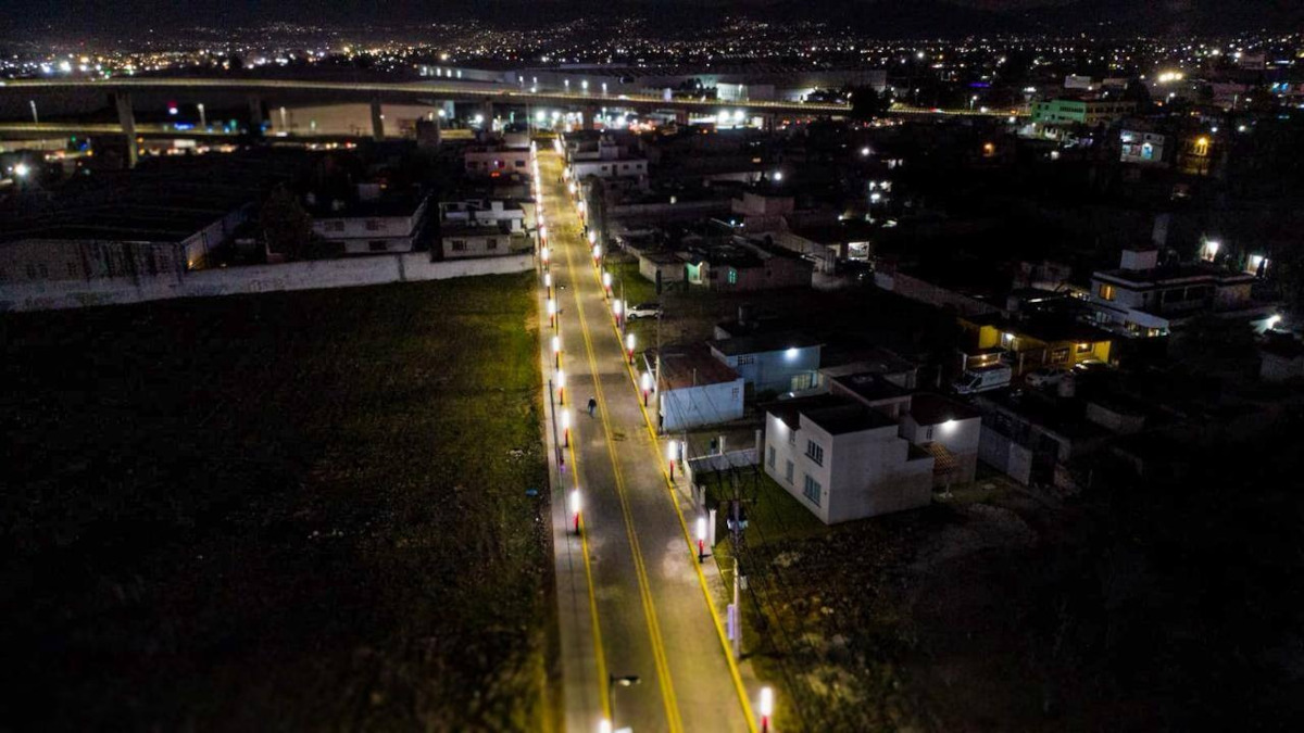 Toluca suma 57 mil luminarias y busca llegar a 70 mil al finalizar la administración
