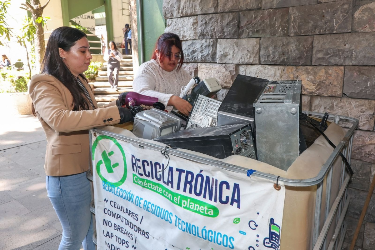 UAEMéx inicia campaña de reciclaje de residuos electrónicos 2026; conoce qué aparatos puedes llevar