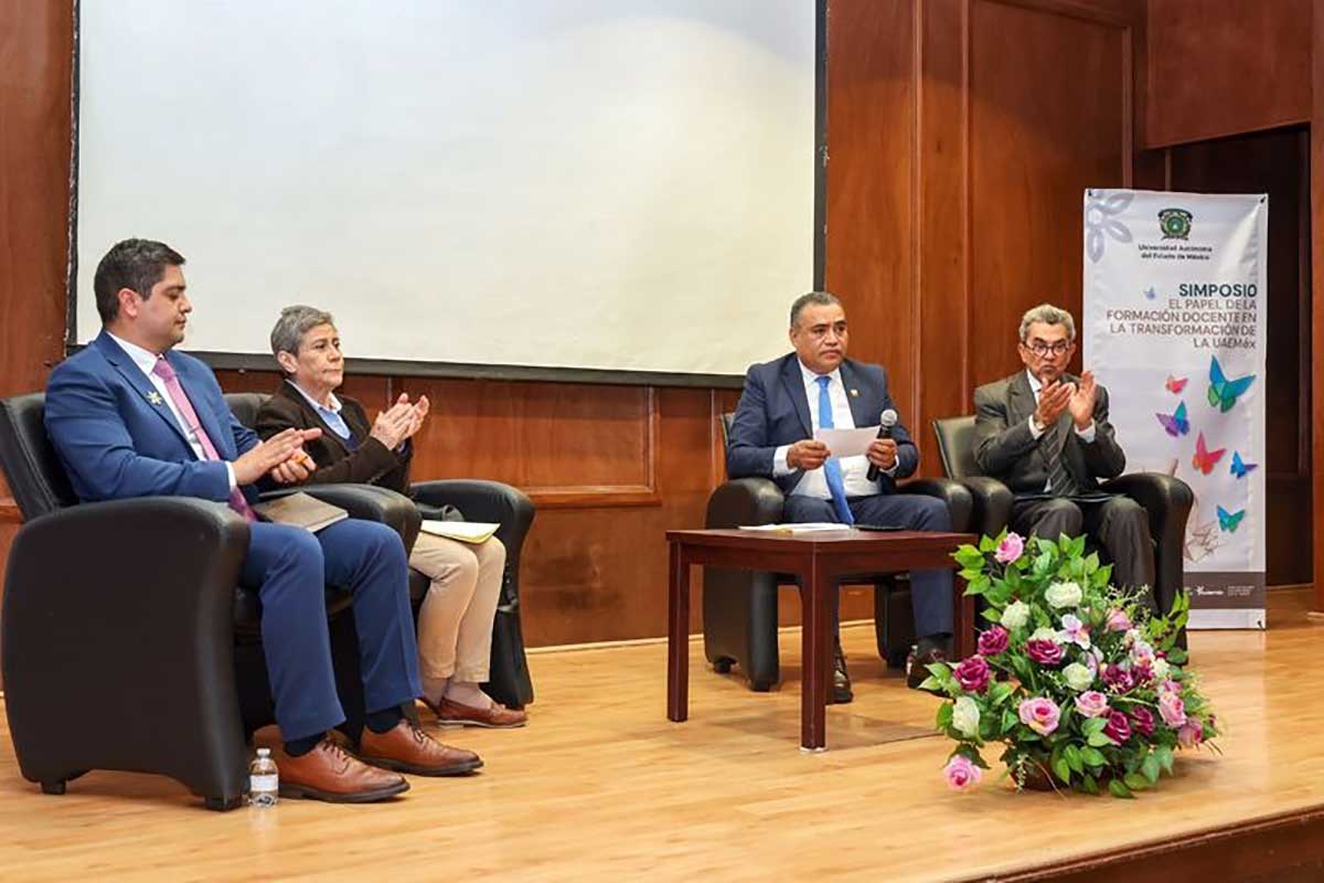 UAEMéx plantea fortalecer la formación docente ante los retos de la inteligencia artificial