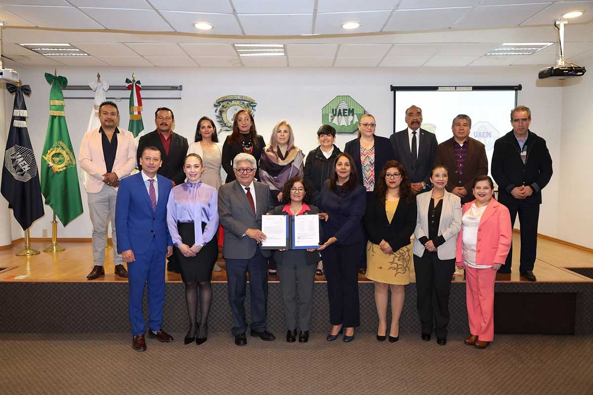 Evento de la UAEMéx y FAAPAUAEM.