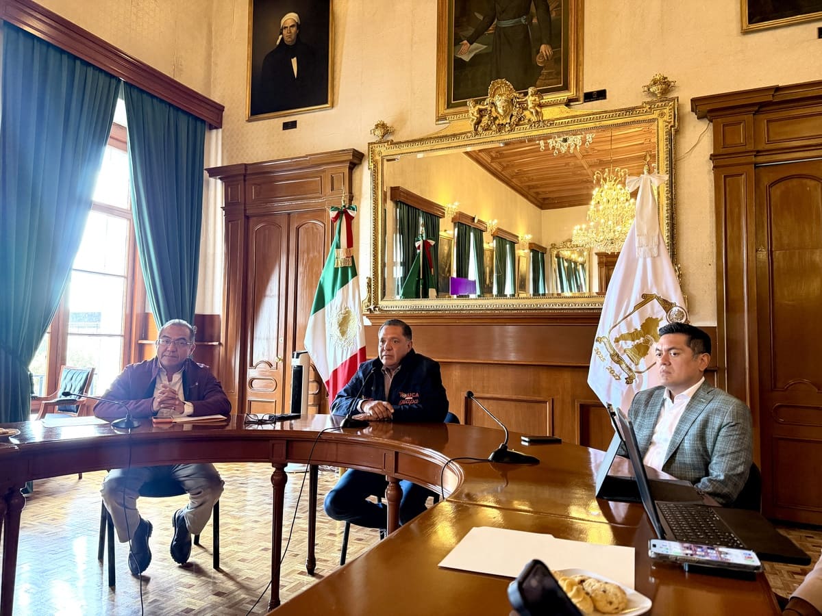 Ricardo Moreno, alcalde de Toluca, será operado de la columna