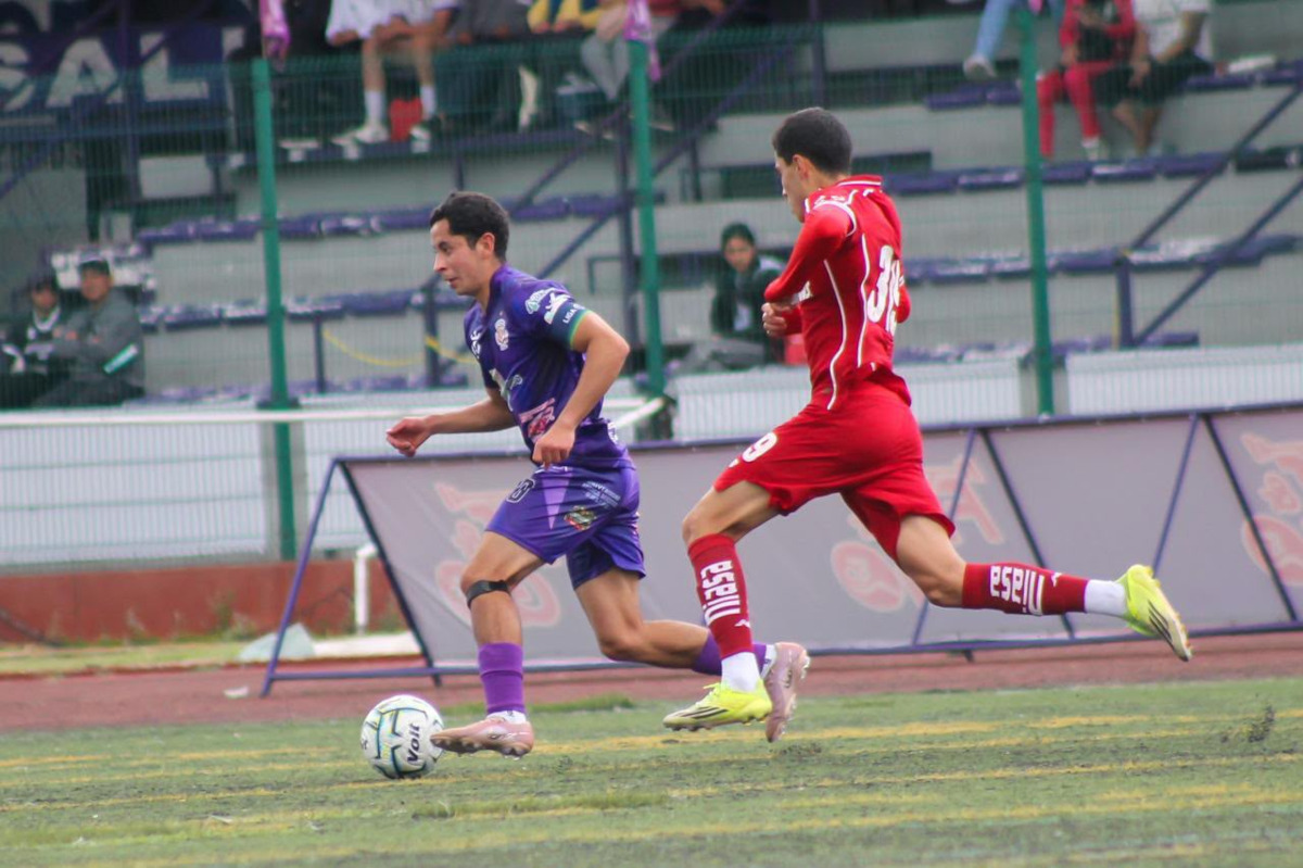 Partido de la Liga Premiere.