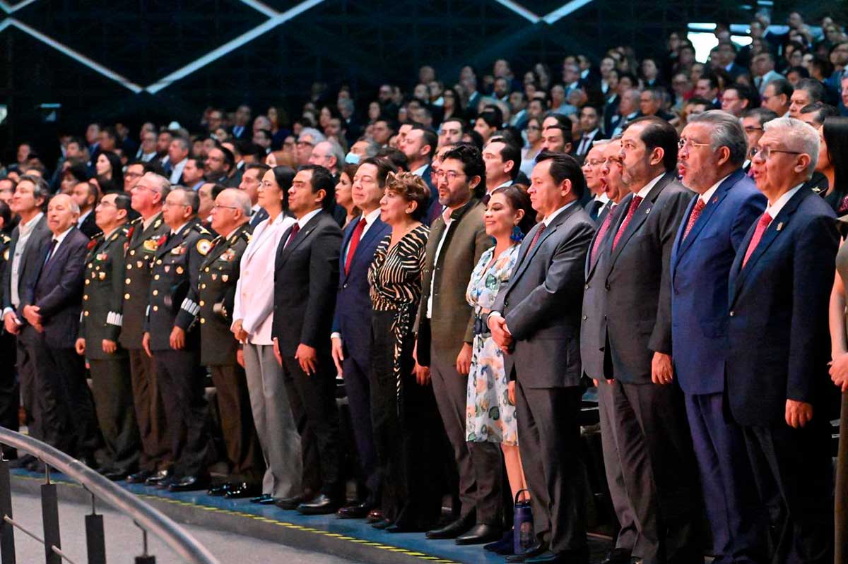 Delfina Gómez en su tercer informe de gobierno.