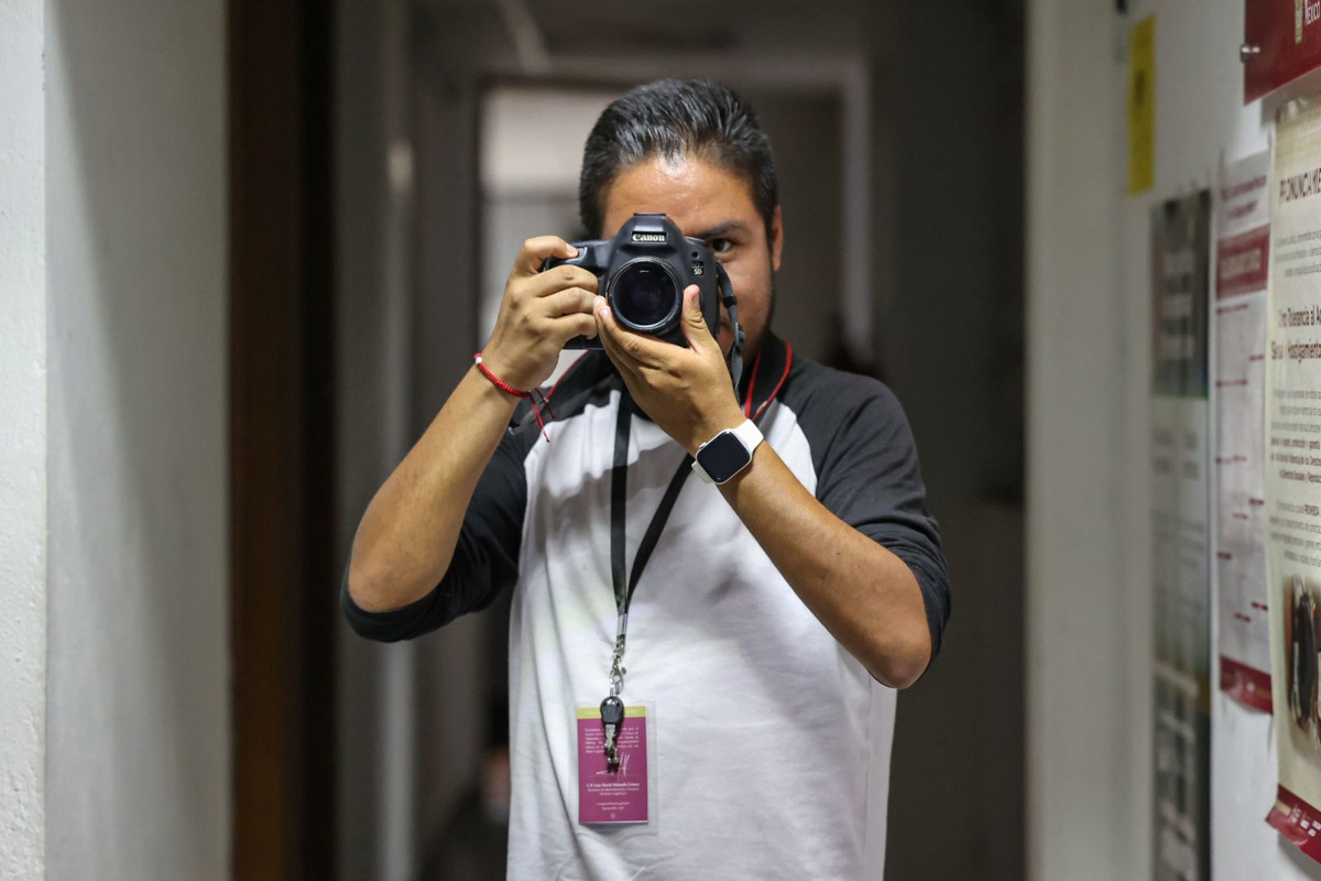 EdoMéx capacita a periodistas para prevenir riesgos durante coberturas
