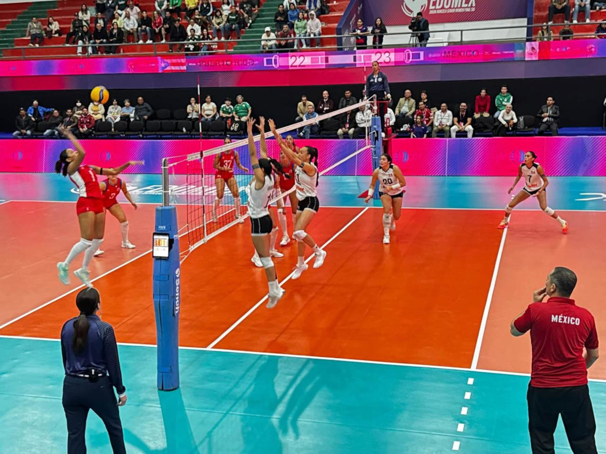 Torneo internacional de voleibol femenil en la Ciudad Deportiva de Zinacantepec.